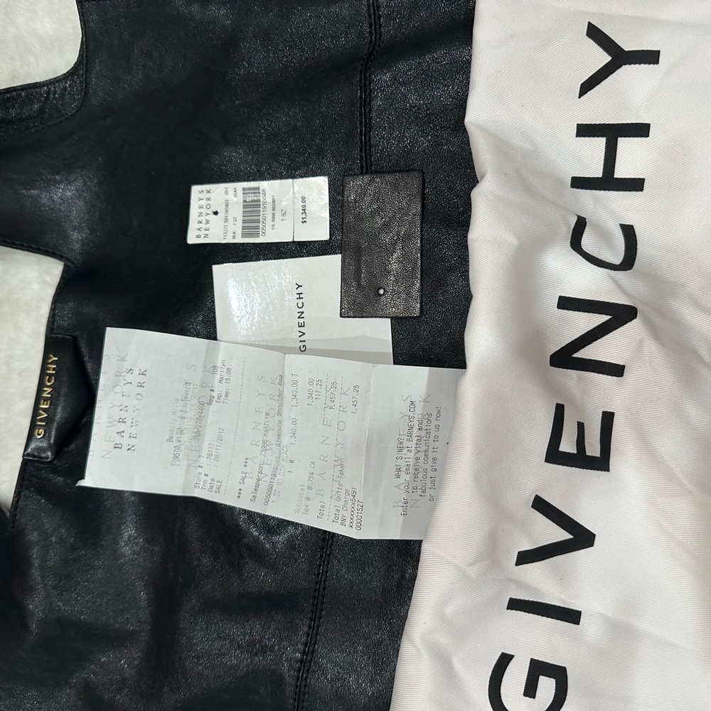 Givenchy “George V” leather bag - Picture 8 of 15